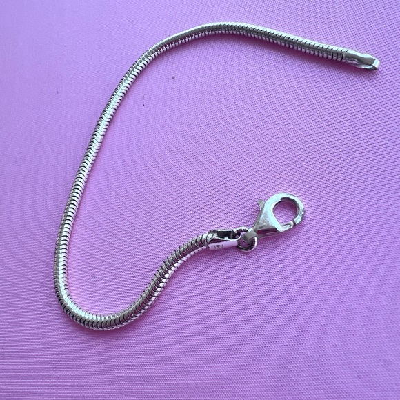 Authentic PANDORA 925 Snake Chain Bracelet with all pandora Authentic charms - Picture 7 of 16